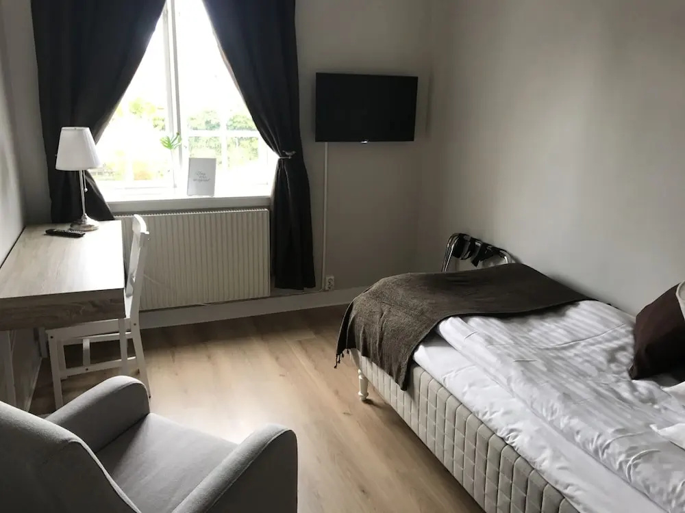 Standard Single room single bed