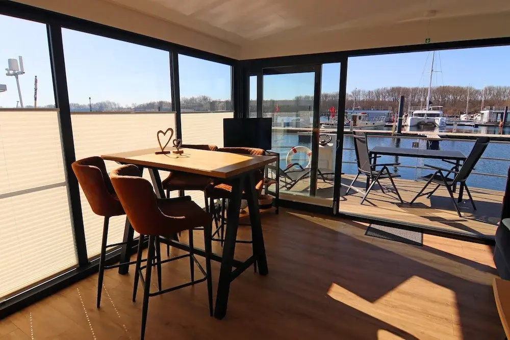 Hausboot in Boltenhagen