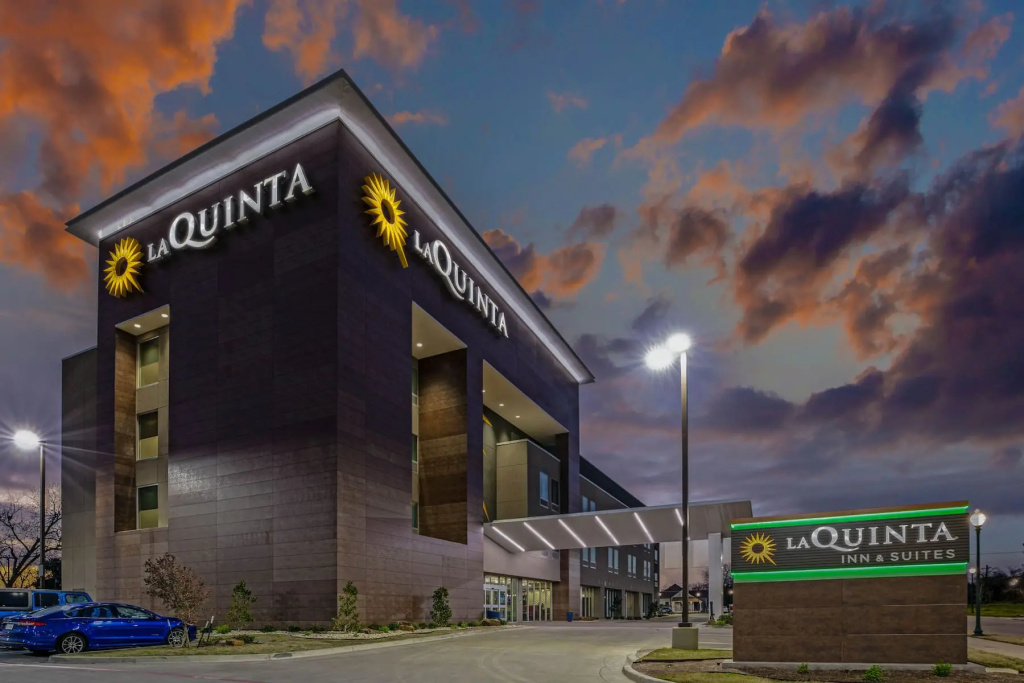 La Quinta Inn & Suites By Wyndham Waco Downtown - Baylor