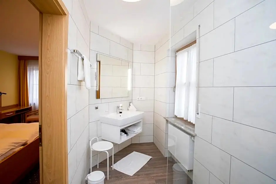 Hotel Restaurant Jägerhof - Chambres