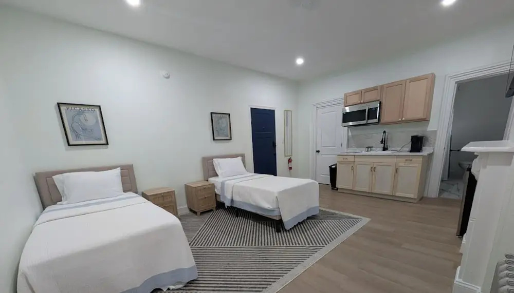 Superior Studio