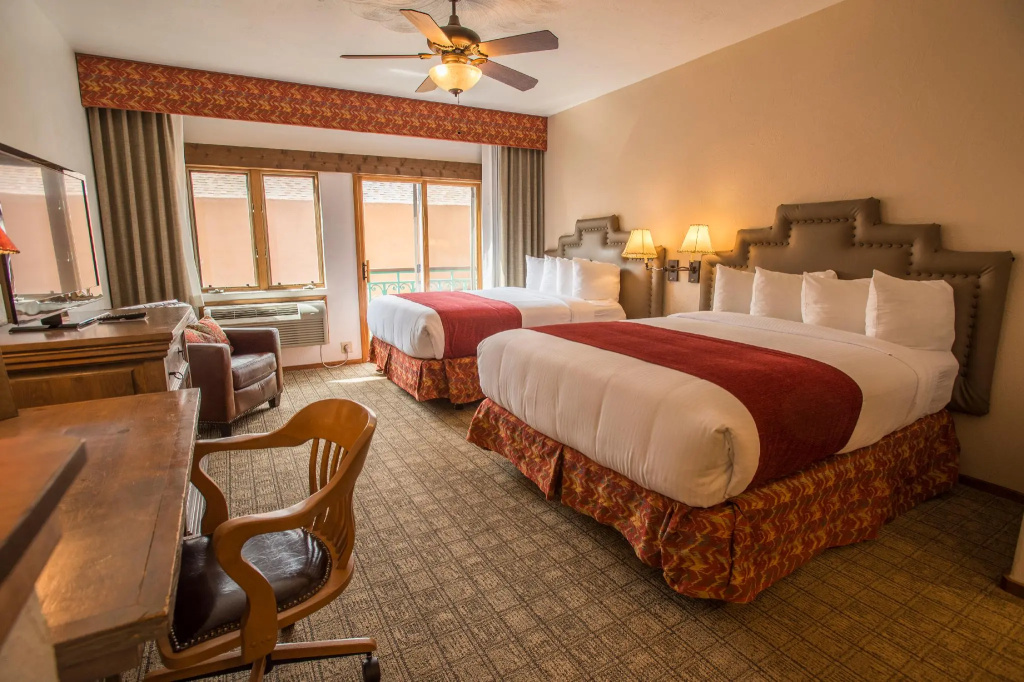 Deluxe Quadruple room