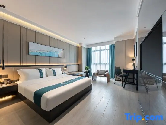 Premier room