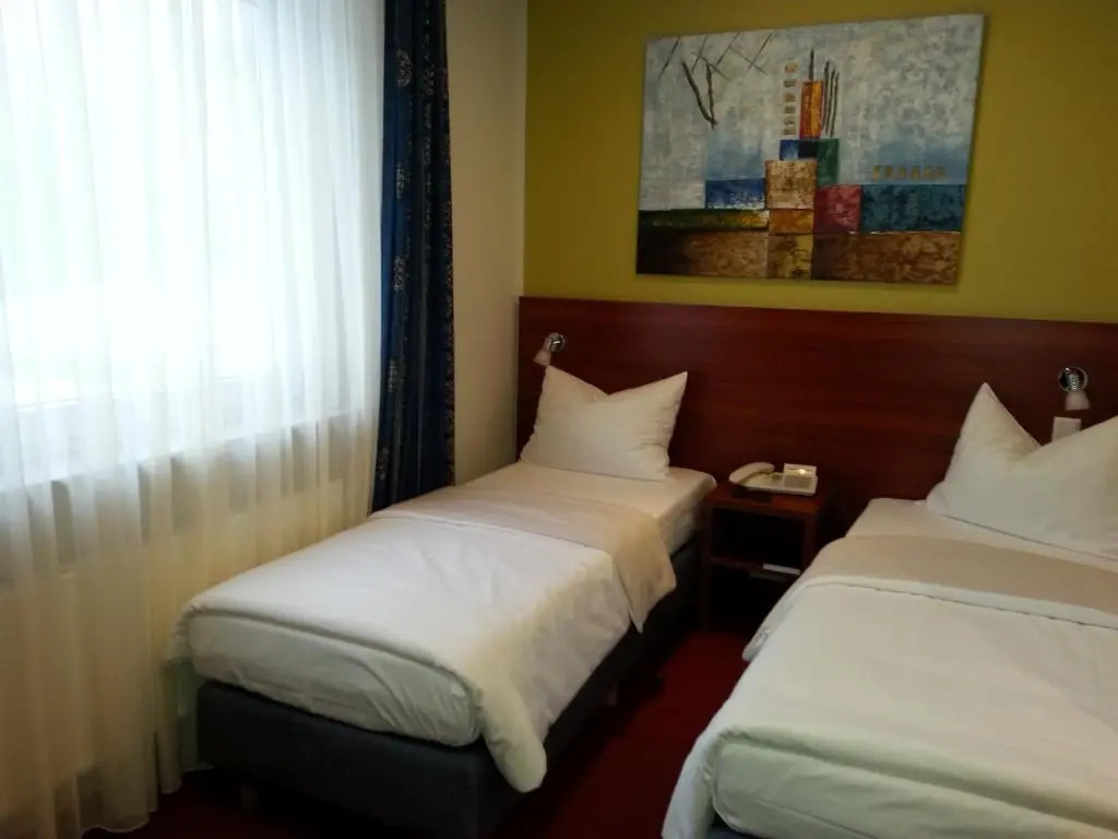 Standard Double room (twin beds)