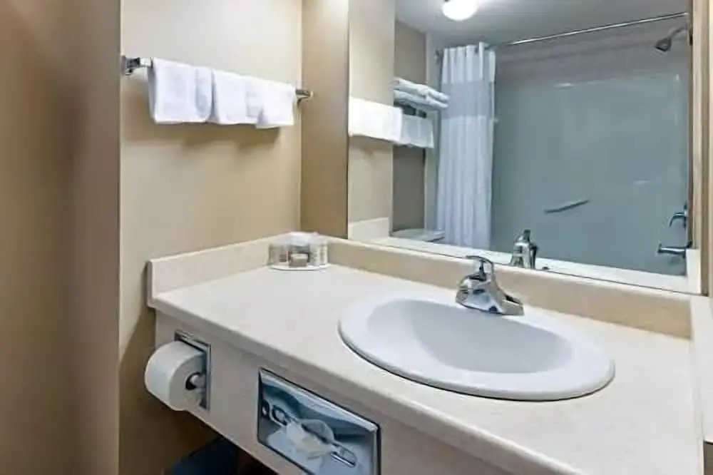 Super 8 Fort Saskatchewan - фото 4