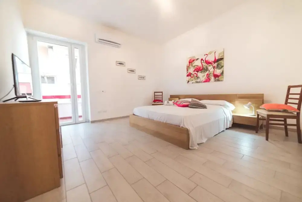1 Bedroom Apartment with balcony