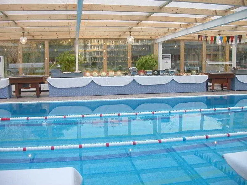 Queen Vera Hotel - Général