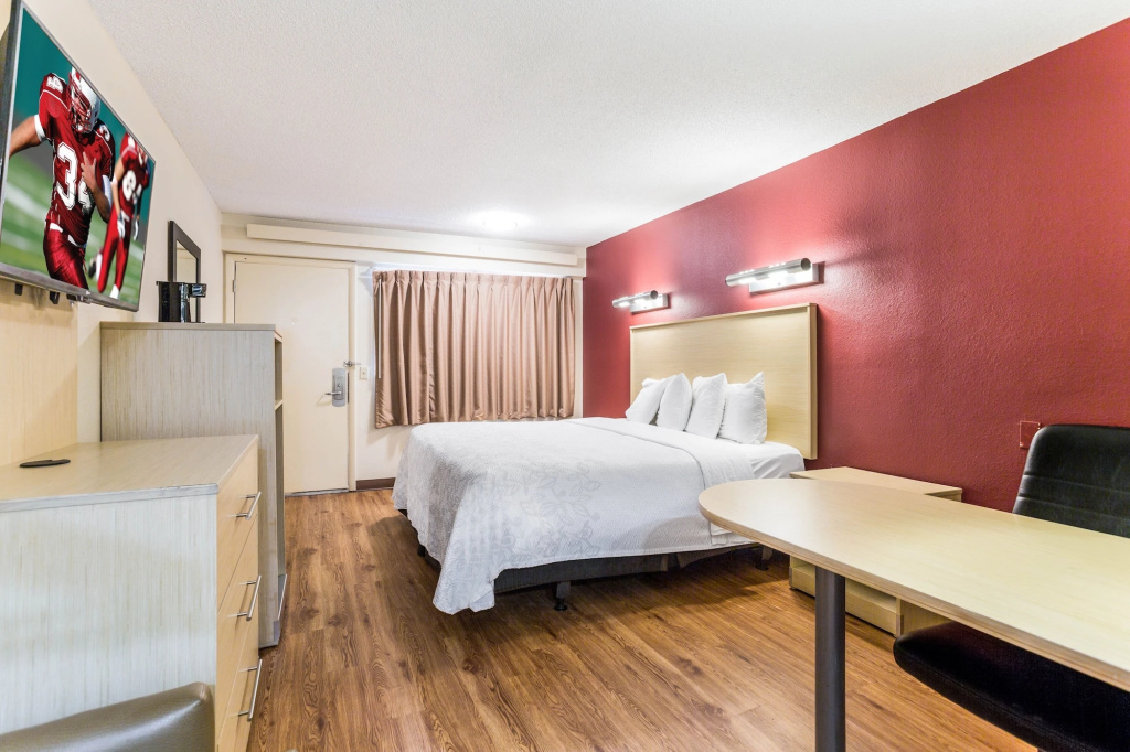Red Roof Inn PLUS+ Nashville North - Goodlettsville - фото 5