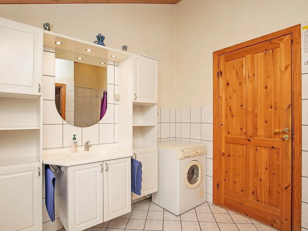 Beautiful Holiday Home in Ringkøbing With Dunes - фото 14