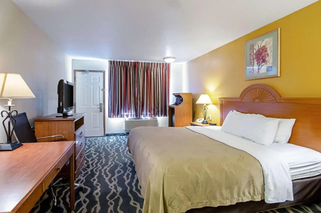 Comfort Inn Huron — фото 3