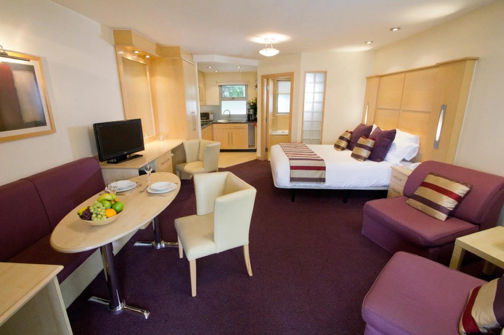 Studio Apartment