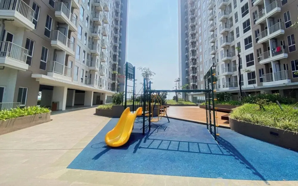 Homey Studio Apartment Tokyo Riverside Pik 2