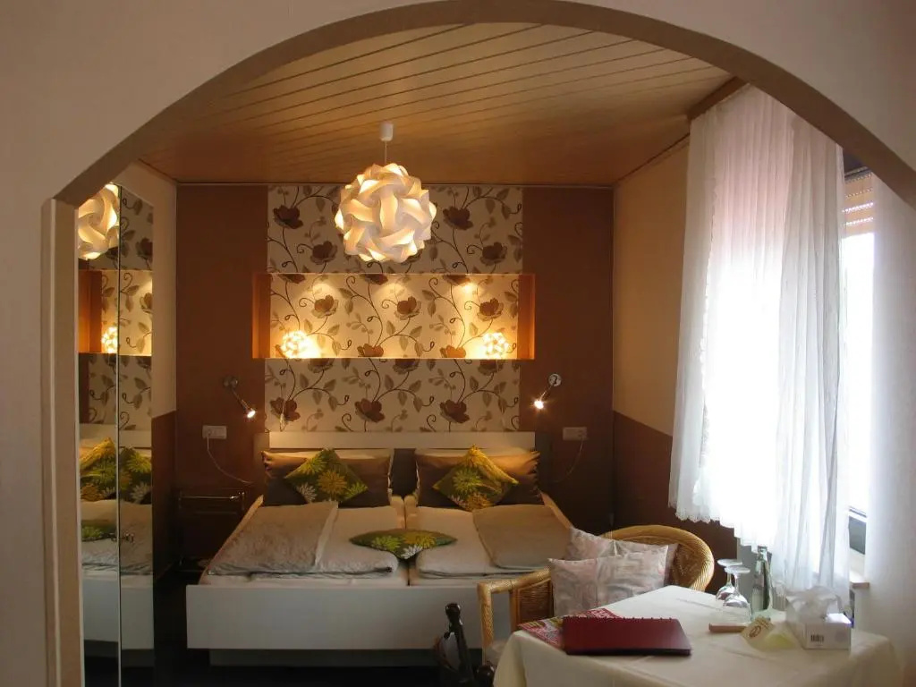 Restaurant Landgasthof Zum Wiesengrund - Chambres