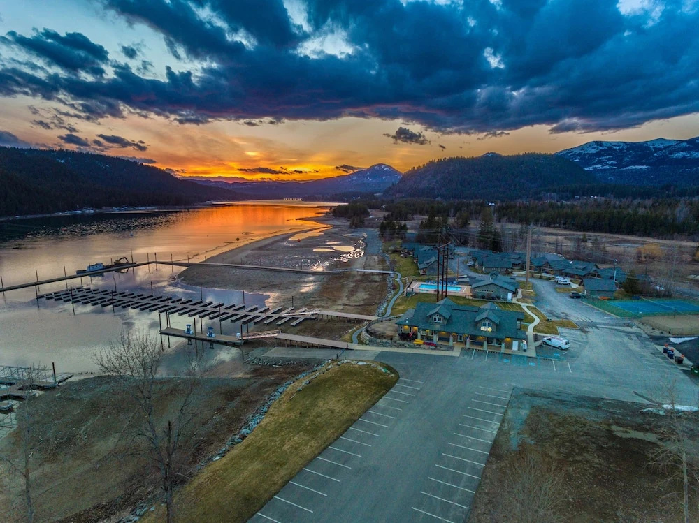 Dover Bay Resort - Général
