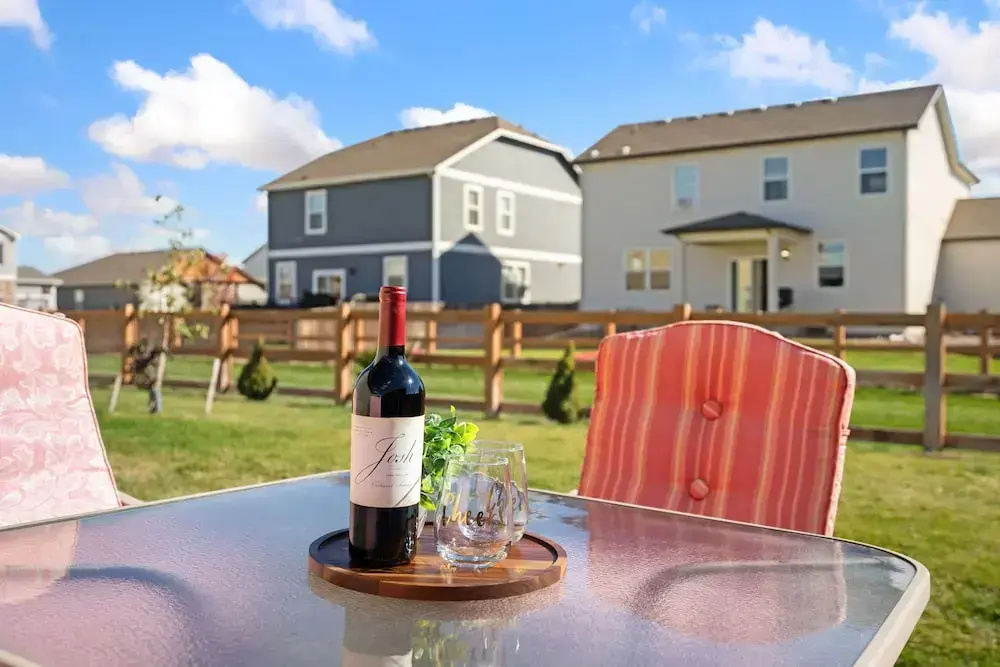 Windshire Retreat Pool, Garage & Pet-friendly