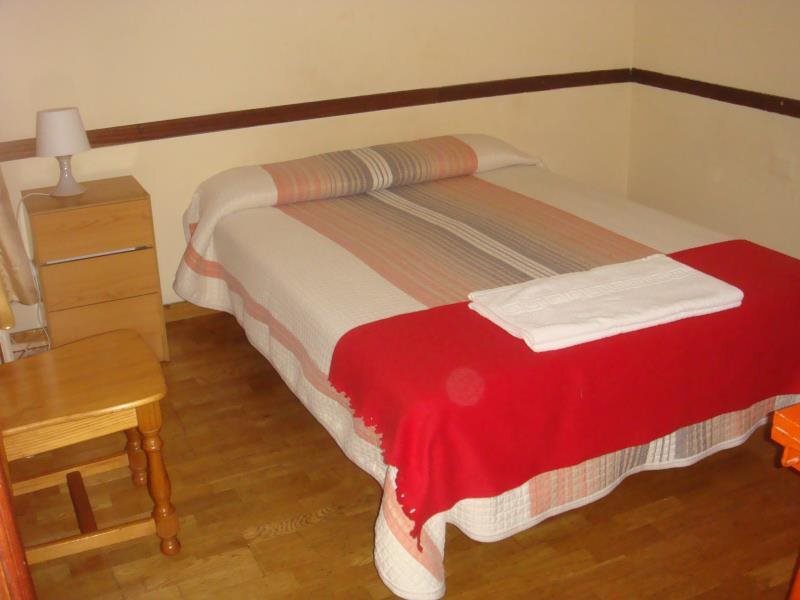 Hostal Muntaner by null