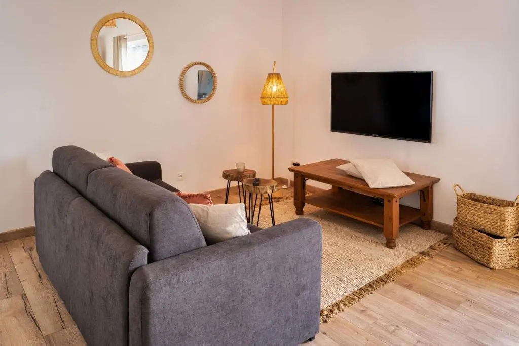 Voir la photo 1 — Mamita1"Apartment delight of the pines"spacious bright T3 62m18mterrace