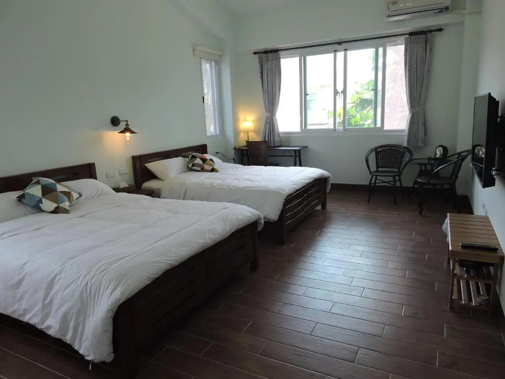 Standard Double room (full double bed)