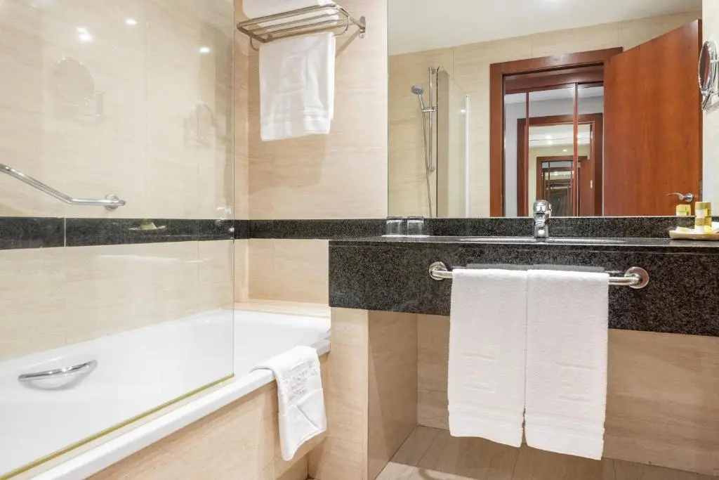 Eurostars San Lazaro - Chambres