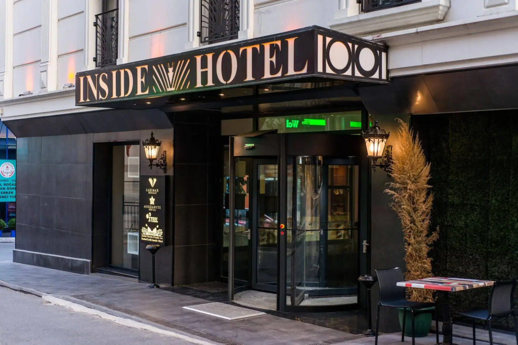 Inside Hotel Sisli