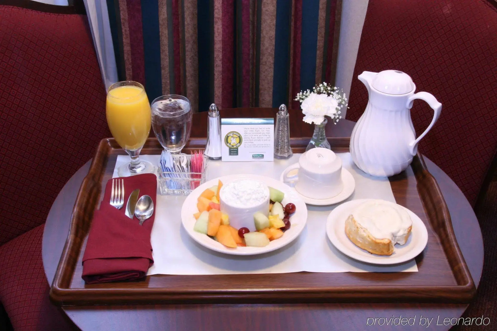 Holiday Inn Selma - Swancourt by IHG - Général