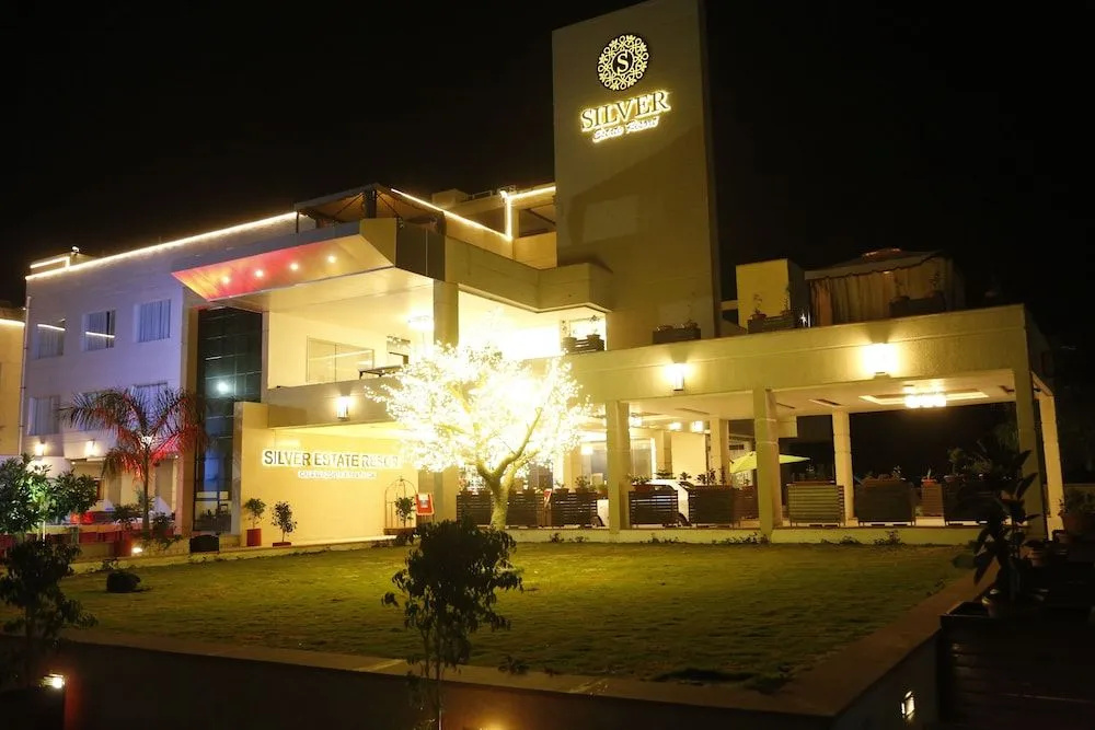 Silver Estate Resort