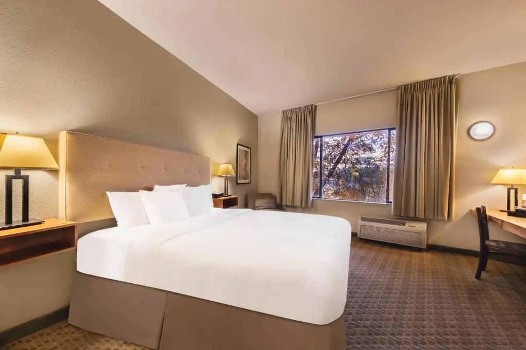 Gaia Hotel & Spa Redding, an Ascend Collection Hotel - Chambres