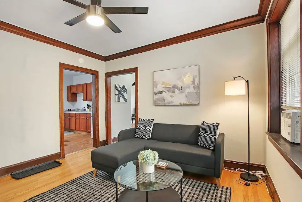 Deluxe Apartment
