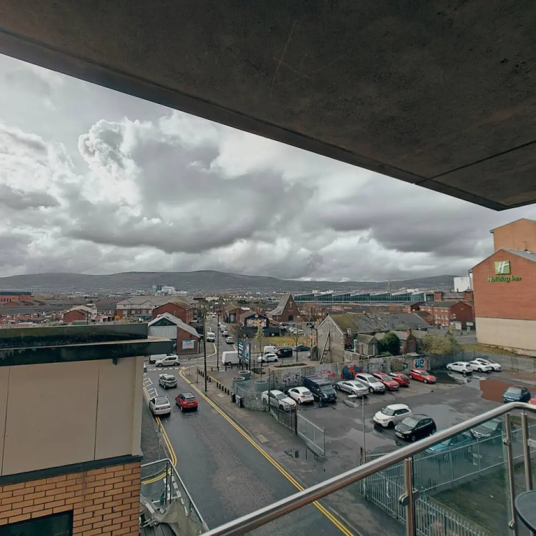 2BR Mountain View City Centre