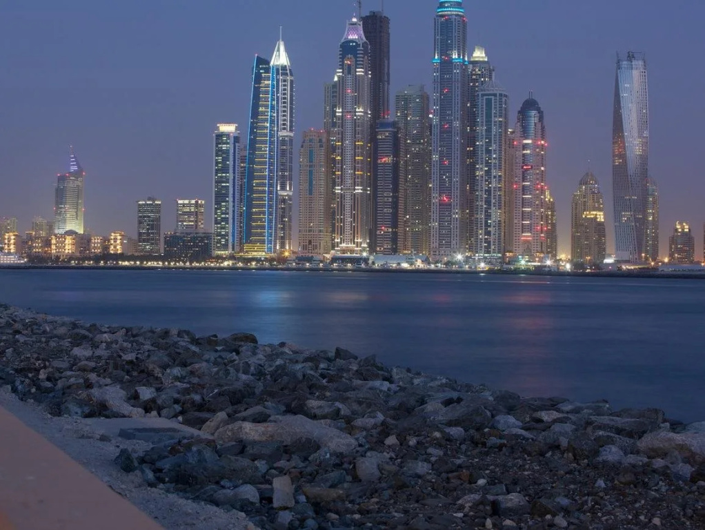 Beach & Waterfront