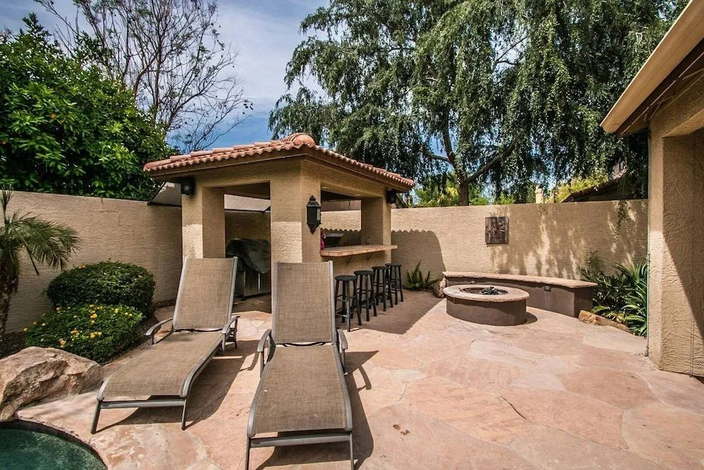 Luxury Scottsdale Home W/pool and Hot Tub!