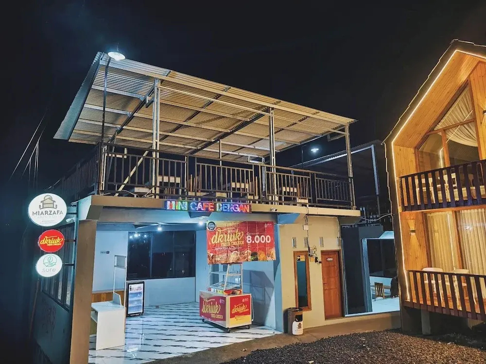 Miarzafa cabin house