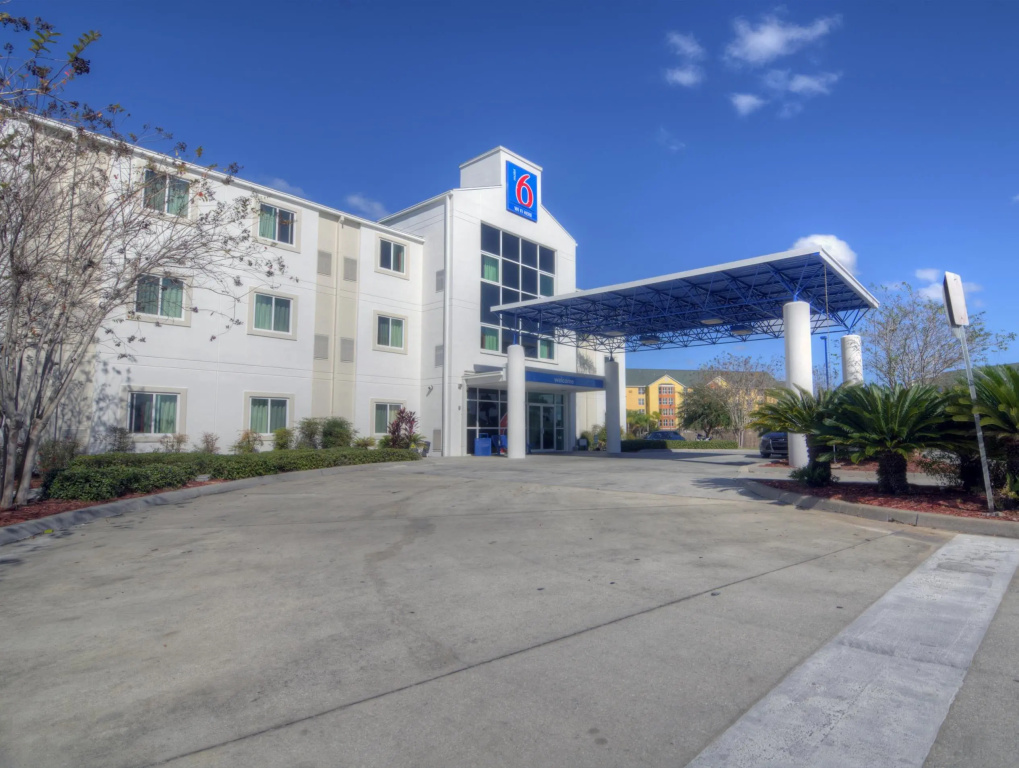 Motel 6 Orlando, FL - International Dr
