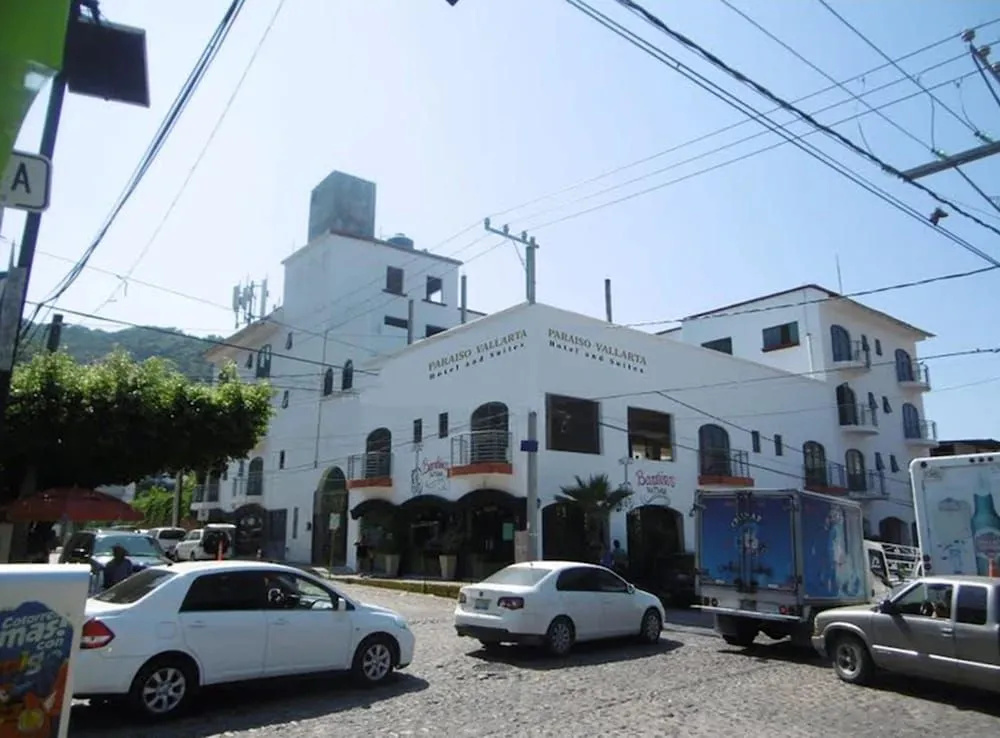 Paraiso Vallarta hotel and Suites