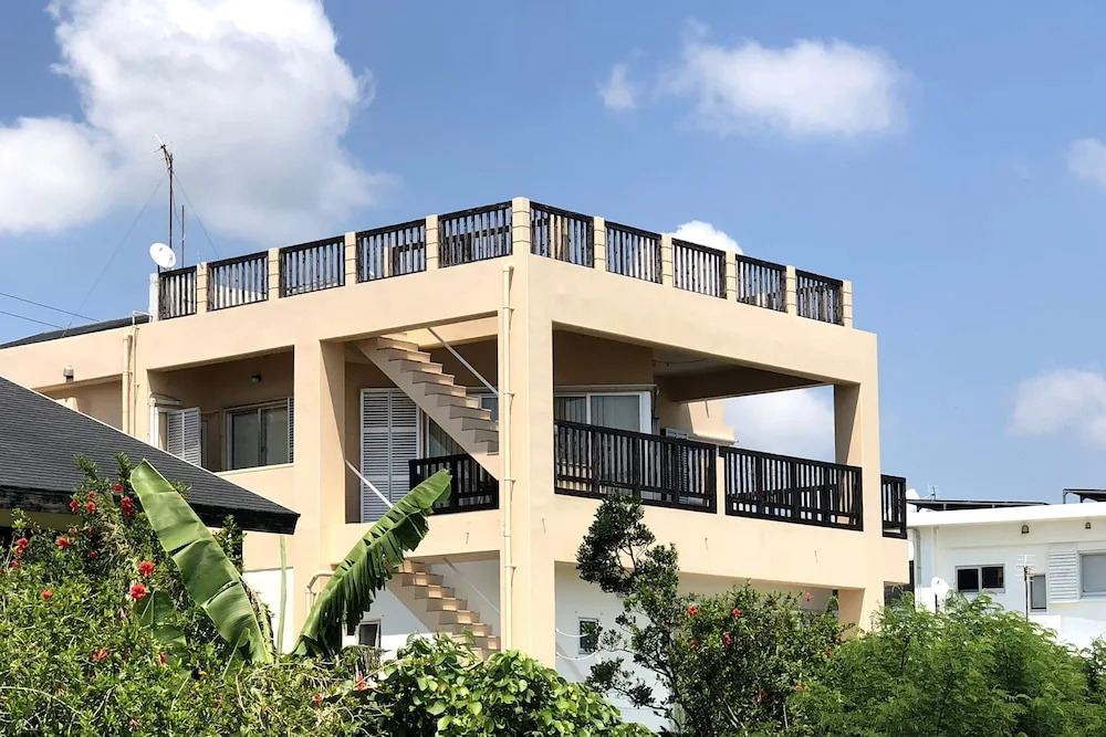 Pontoon — фото