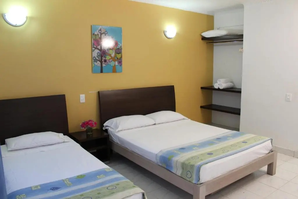 Standard Triple room