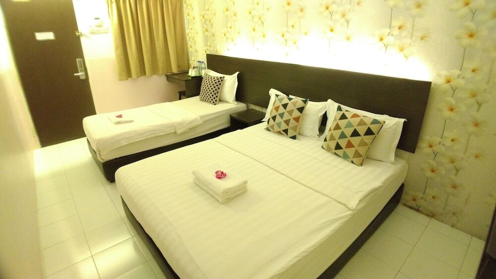 Apple 1 Hotel Gurney