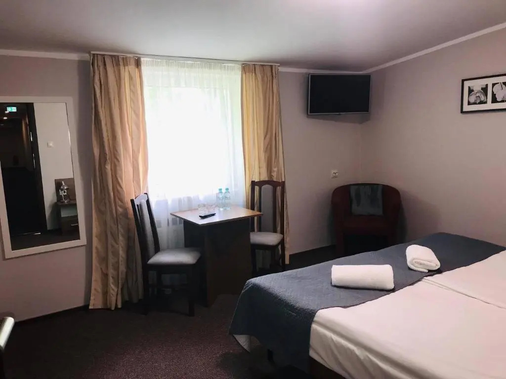 Standard Double room (full double bed)