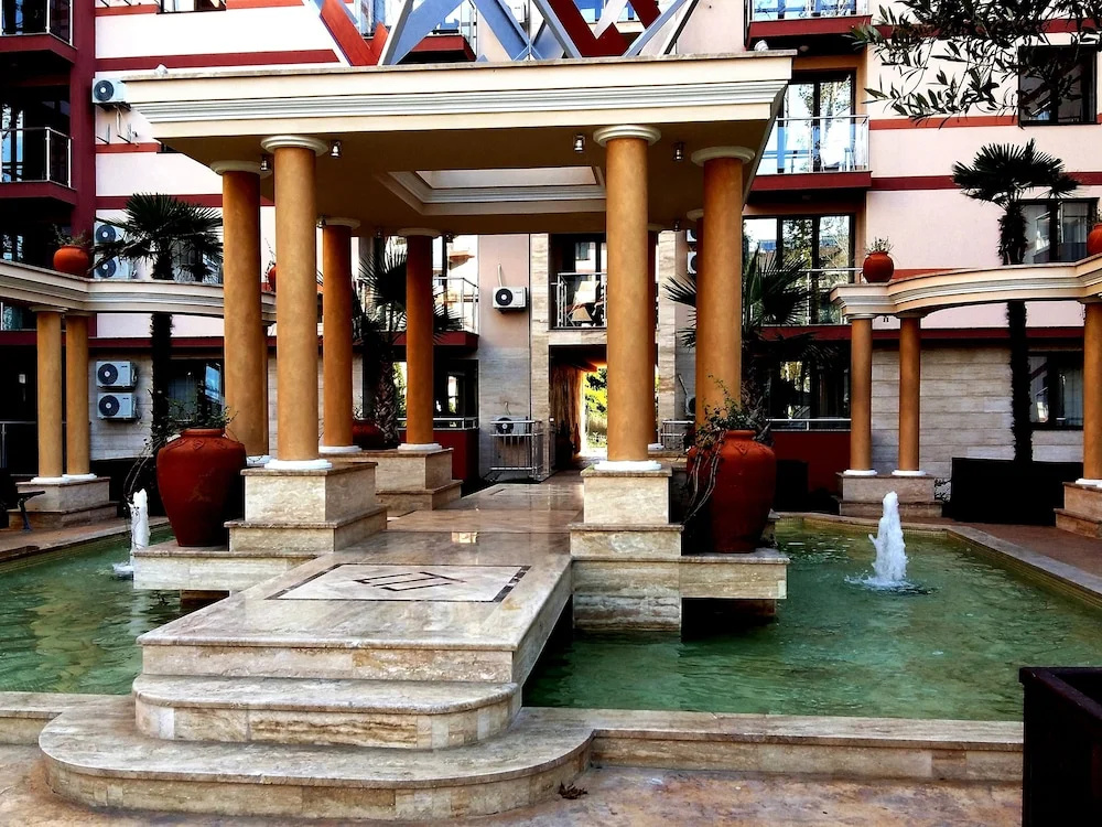 Menada Apartments in Tarsis Nova Complex