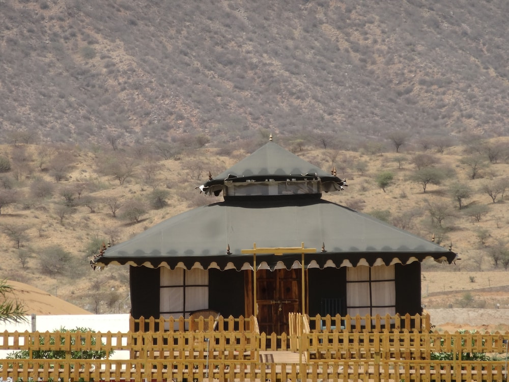 Serene Aravali Resort