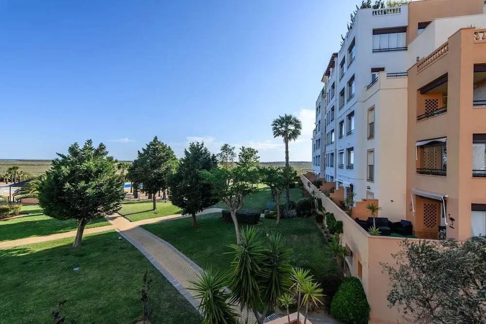 Apartment Near Isla Canela Golf