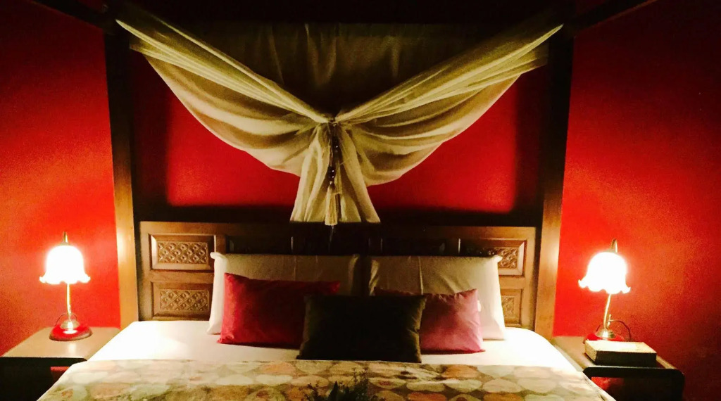 THE LANG HOOSE by null