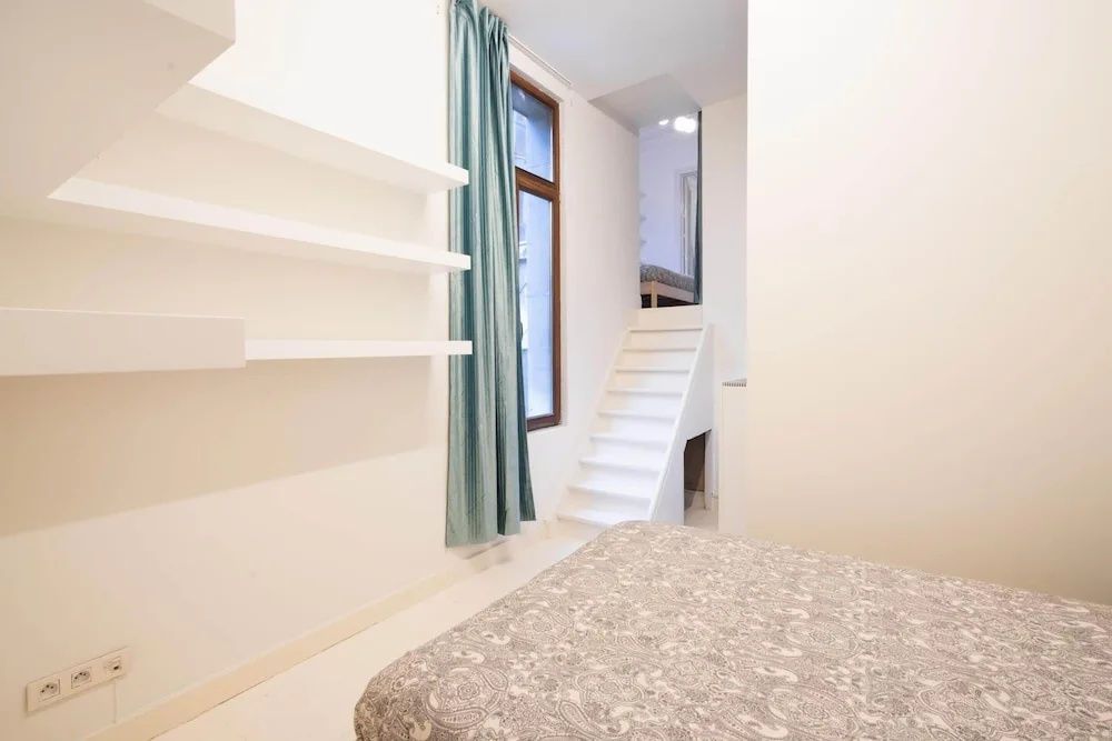2 Bedroom Apartment in National Street Residence