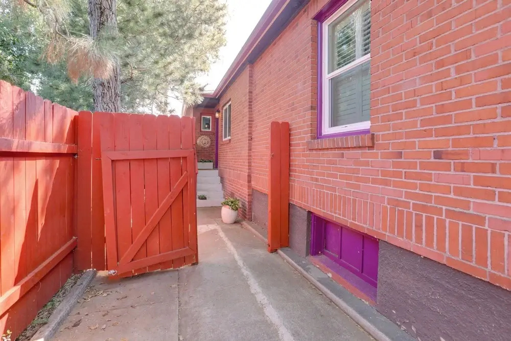 Hot Tub & Grill: Pet-friendly Apt, Walk to Midtown