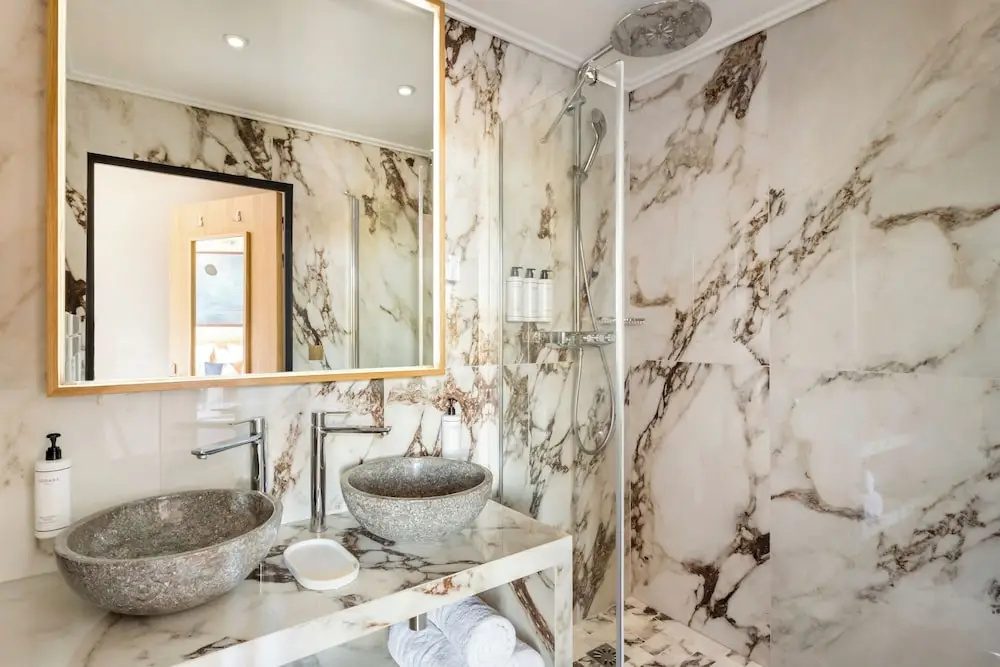Afficher la photo 7 — Merveil Luxury Suites - Cyr I-II - Terrasse