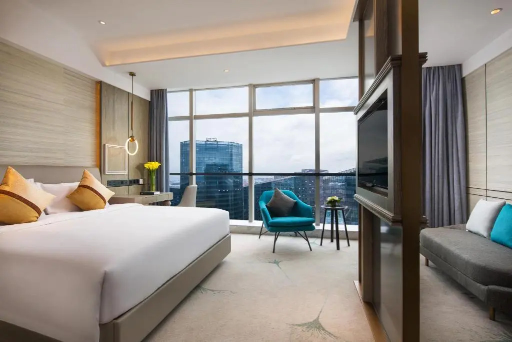 Executive Double room (full double bed)