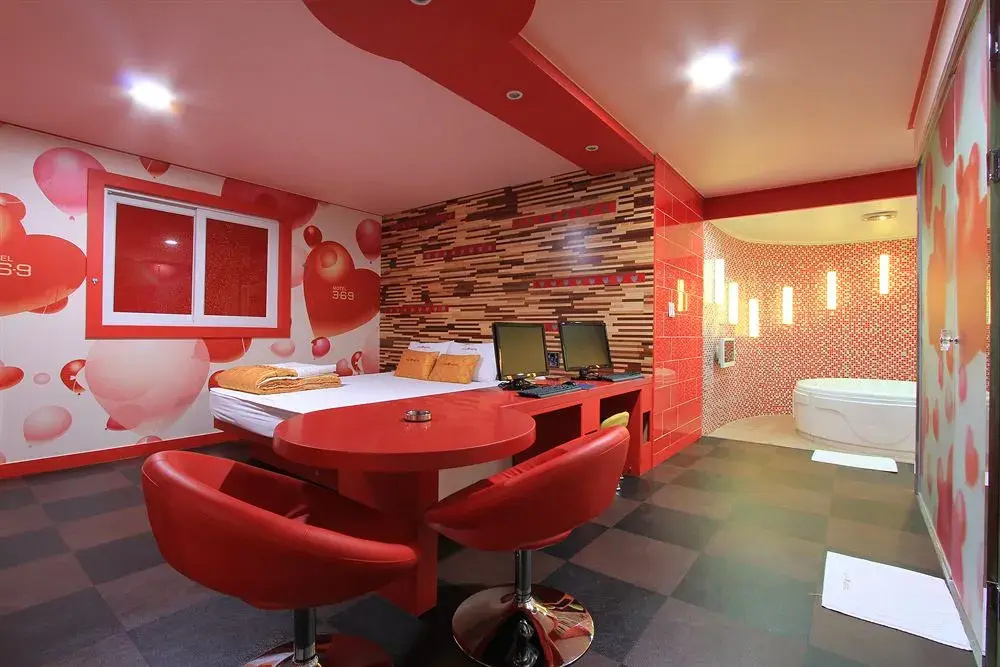 Hotel photo 11