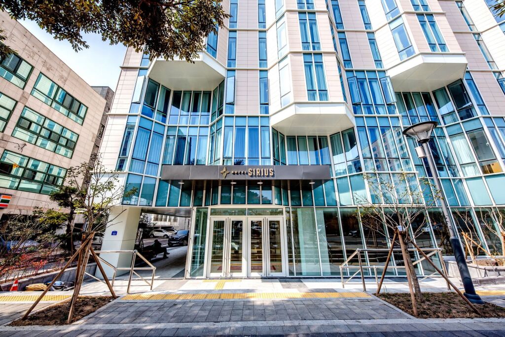 Hotel Sirius — фото