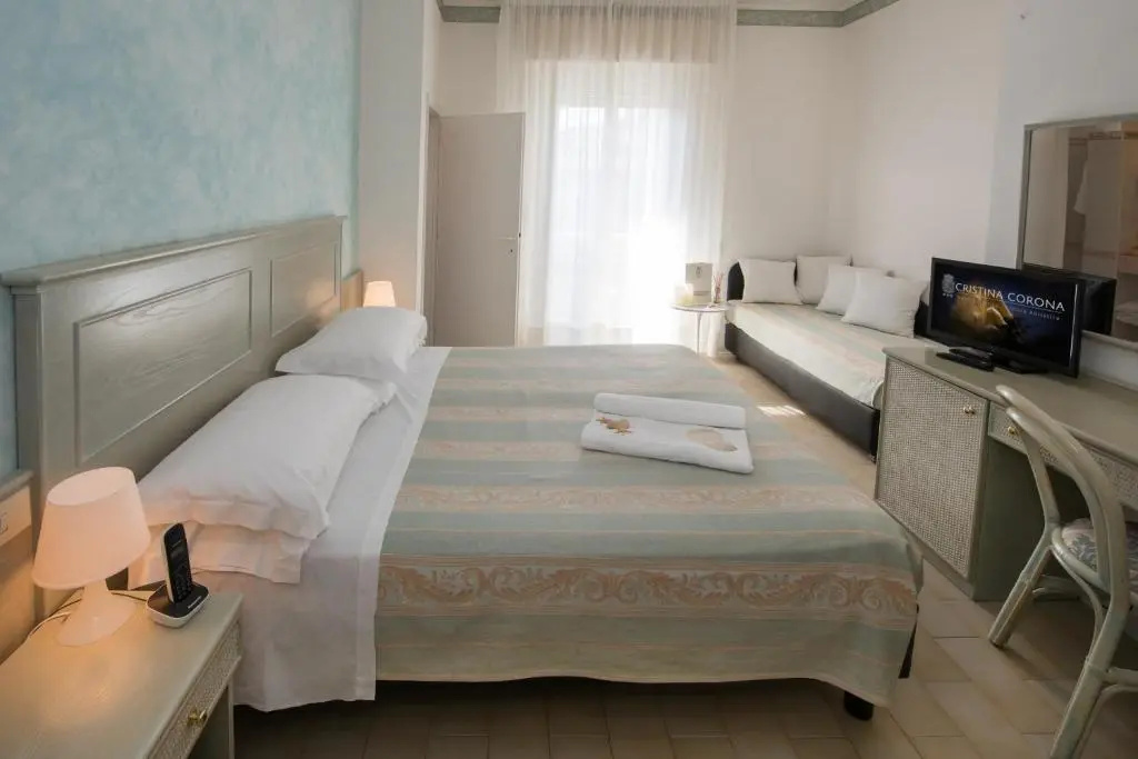 Hotel Cristina Corona - Chambres