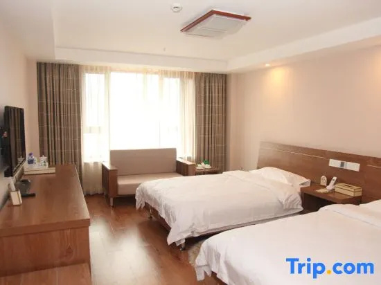 Premier room